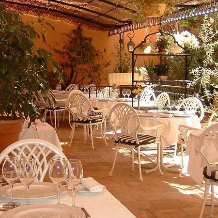 Hotel Moderne Et Pigeon Limoux Εξωτερικό φωτογραφία
