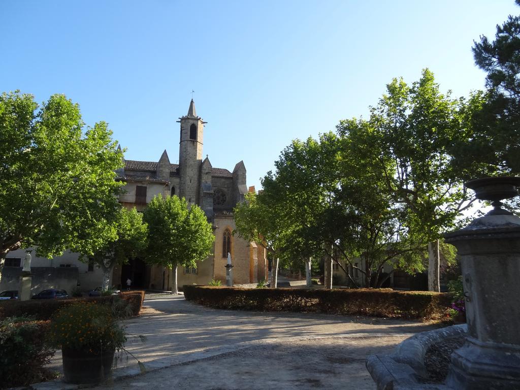 Hotel Moderne Et Pigeon Limoux Εξωτερικό φωτογραφία
